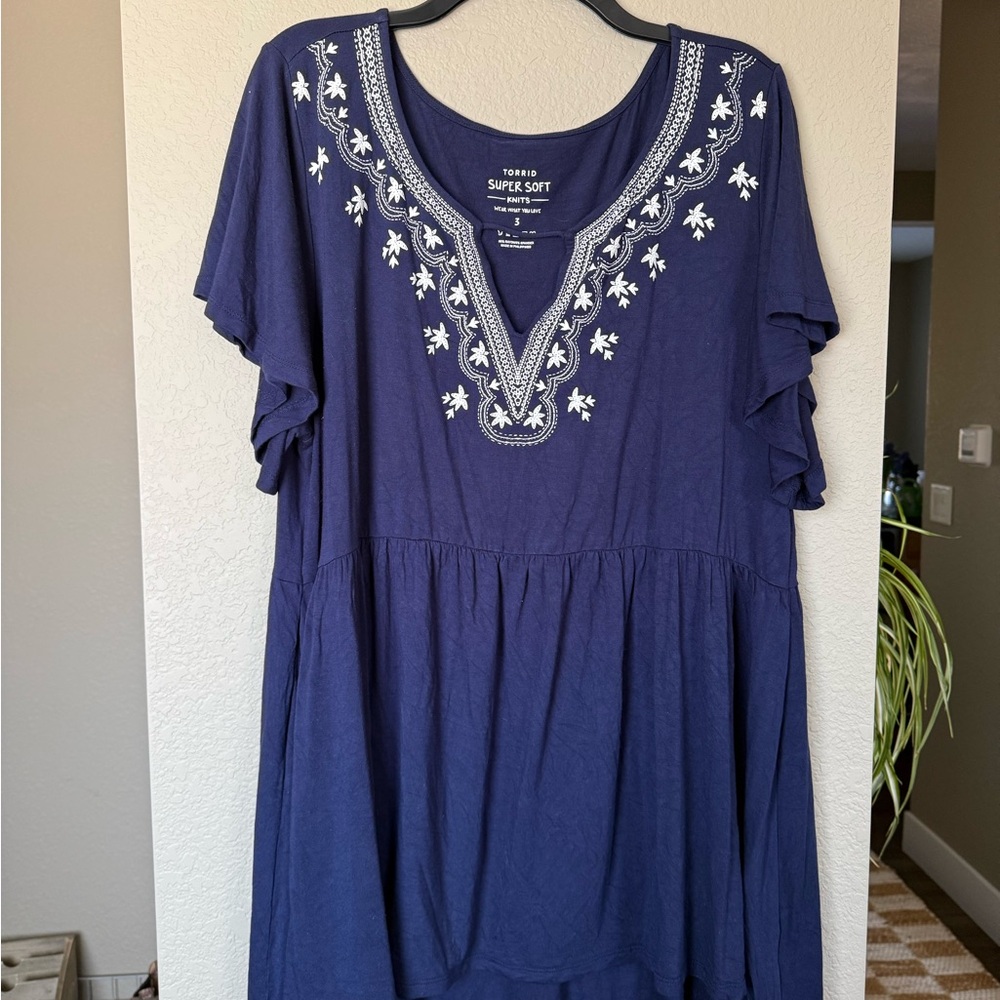 Torrid Deep Blue Blouse with White Embroidery